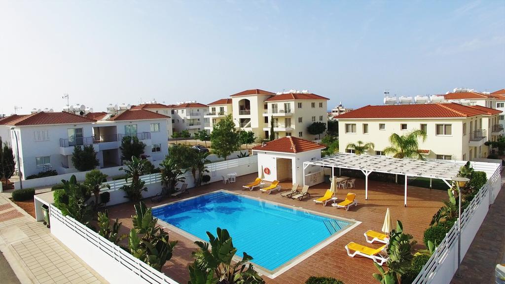 Mythical Sands Resort - Antonios Паралимни Екстериор снимка