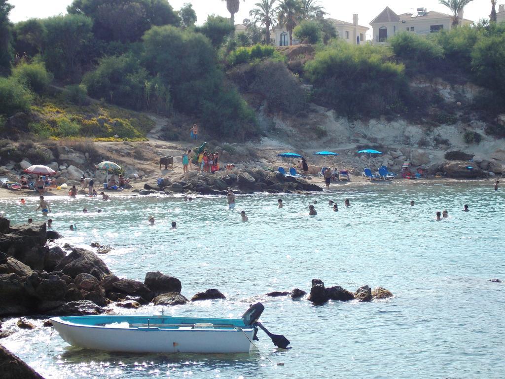 Mythical Sands Resort - Antonios Паралимни Екстериор снимка